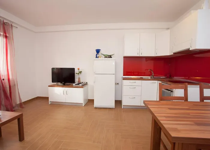 & Dekanic Penzion Baška