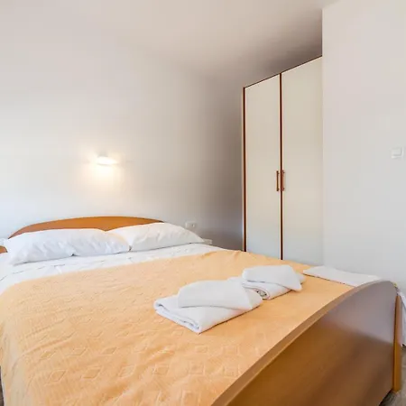 Gasthuis Apartments&rooms Dekanic