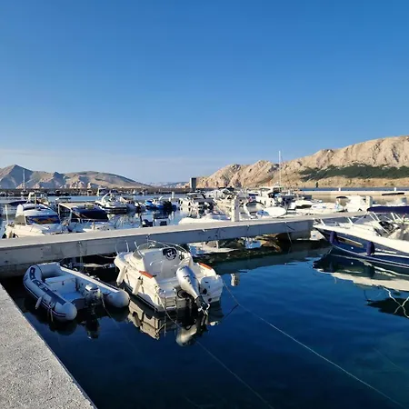 Apartments&rooms Dekanic