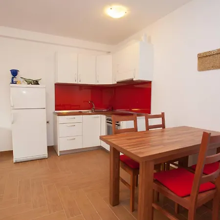 Apartments&rooms Dekanic