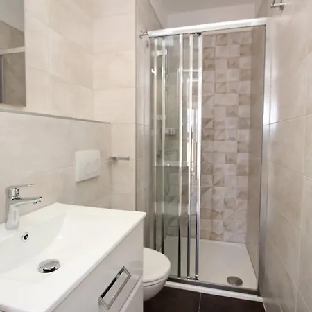 Gasthuis Apartments&rooms Dekanic