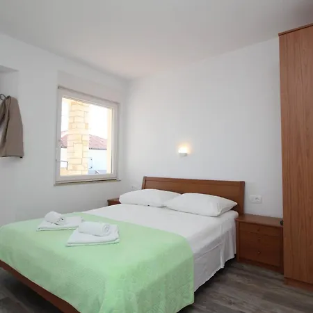 Gasthuis Apartments&rooms Dekanic Baška