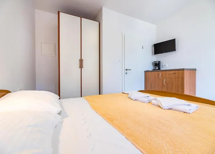 & Dekanic Gasthof 3*