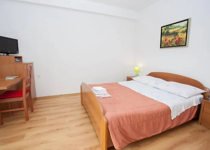 Gasthof & Dekanic Baška